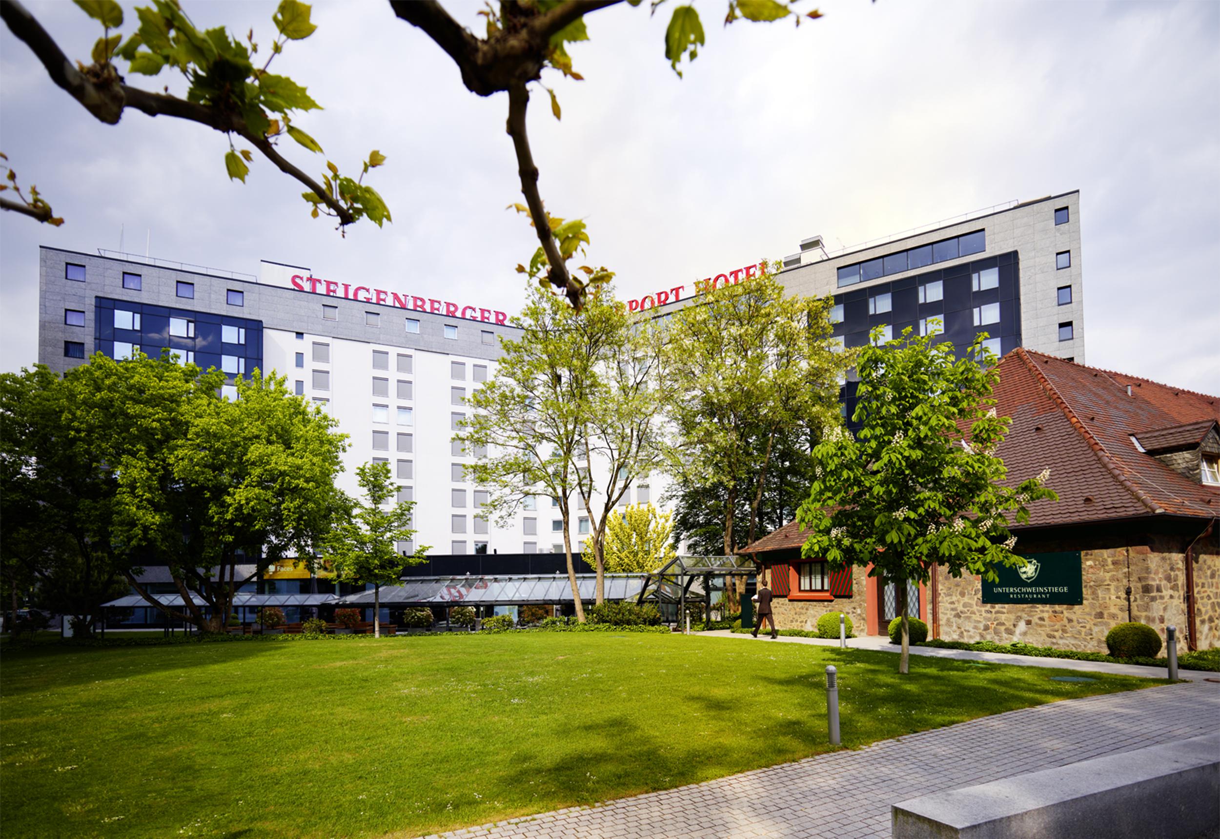 Steigenberger Airport Hotel Frankfurt Frankfurt pe Main Exterior foto