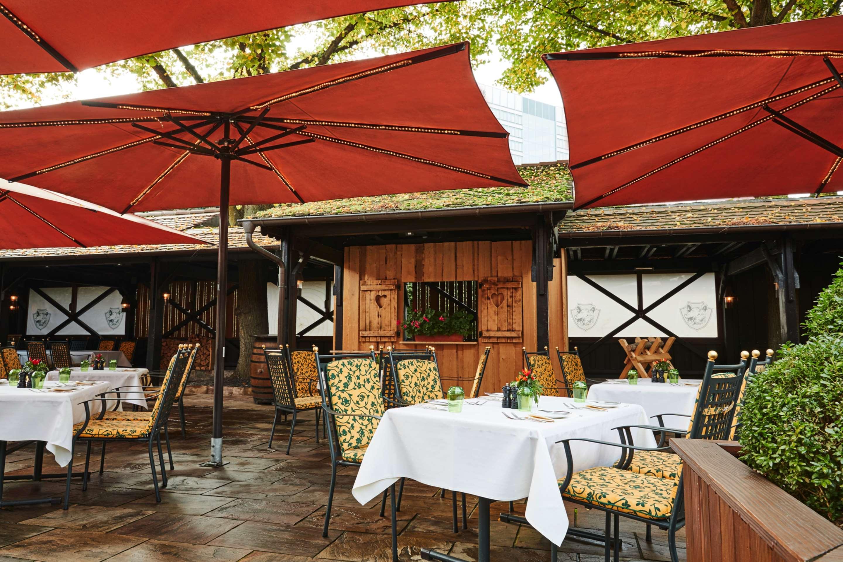 Steigenberger Airport Hotel Frankfurt Frankfurt pe Main Exterior foto